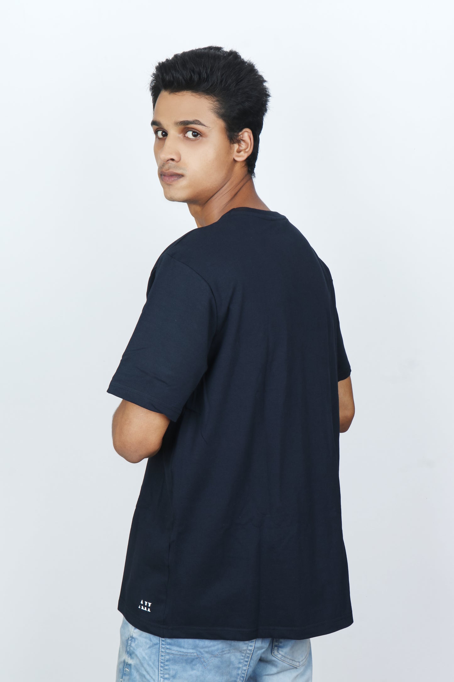 DEEP BLUE RELAXED FIT TSHIRT