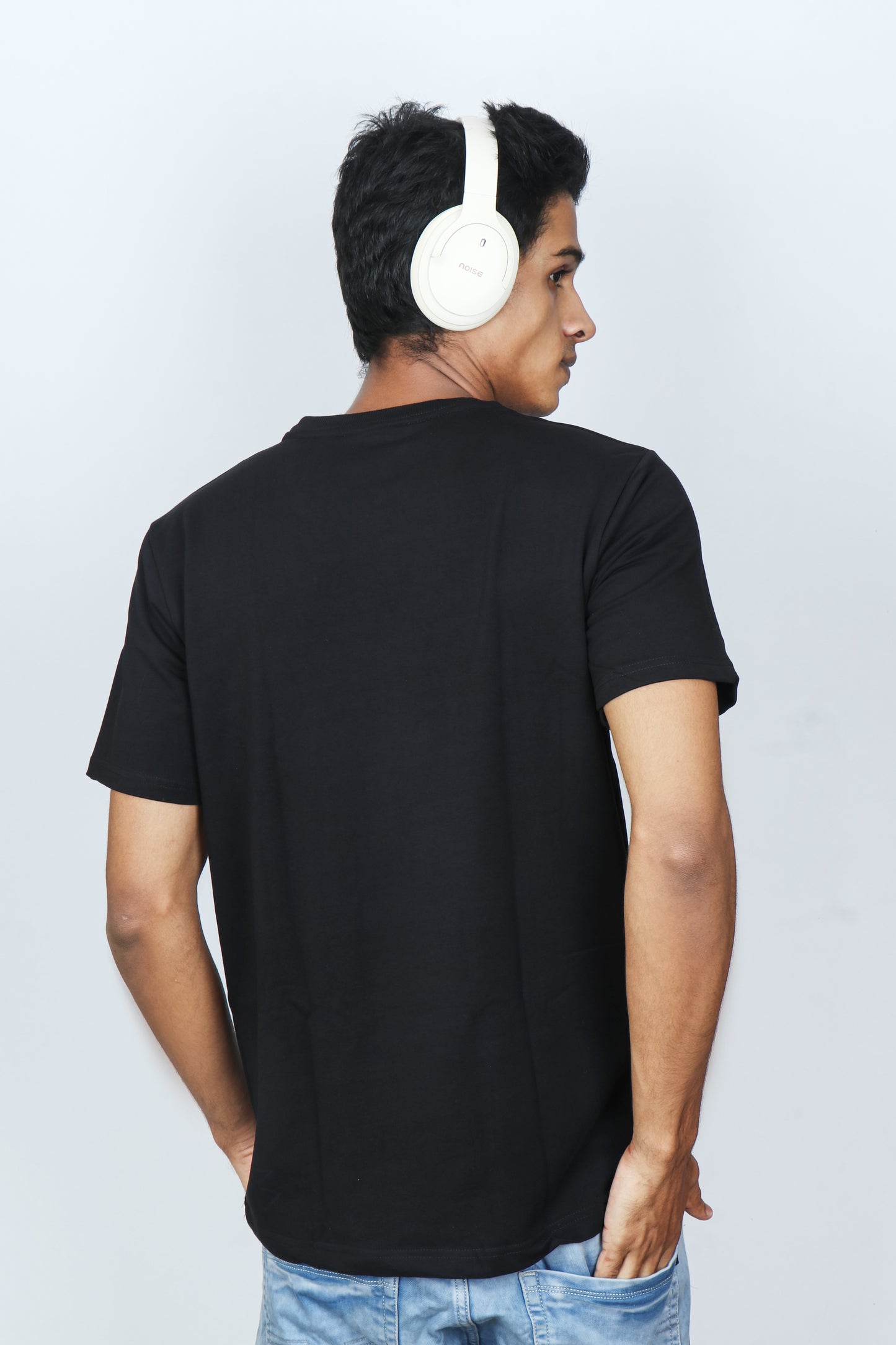 DARK BLACK RELAXED FIT TSHIRT